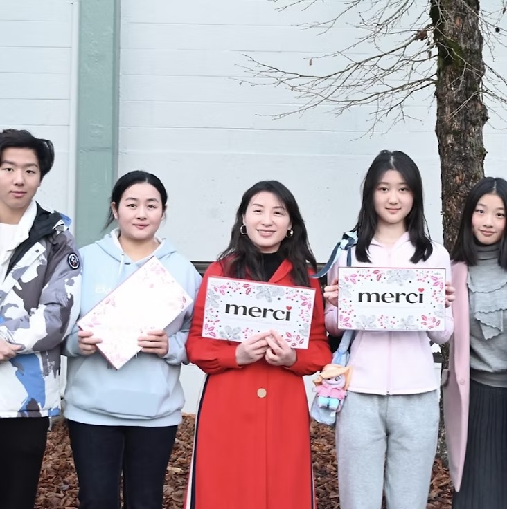 Young people participating in the Open Arms Project